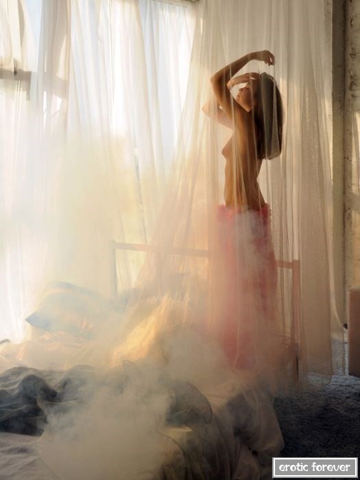 подборка лучших эротических работ фотографов из России, Украины