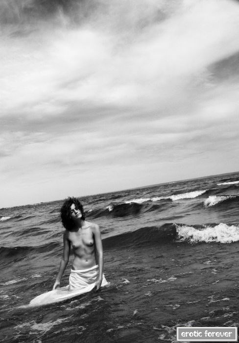 подборка лучших эротических работ фотографов из России, Украины