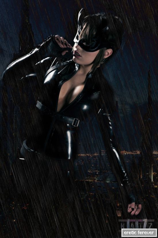 Сексуальная косплейщица и мастер перевоплощений