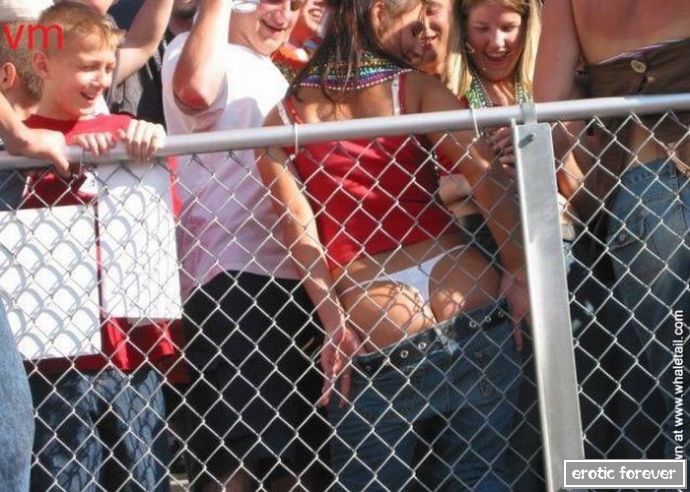 Джинсы с низкой талией