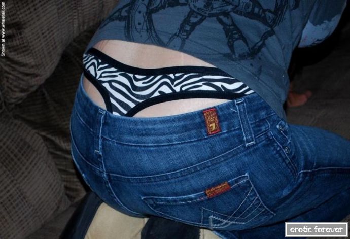 Джинсы с низкой талией