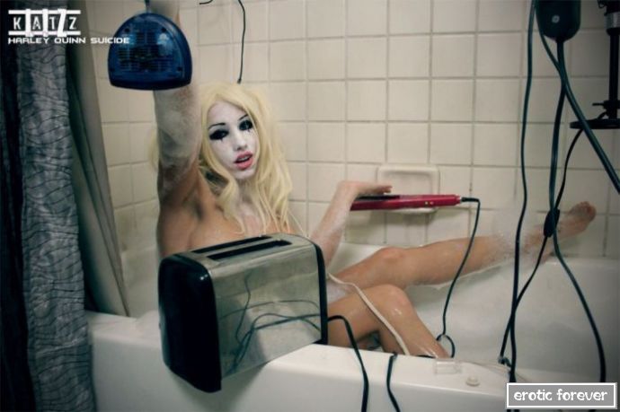 Сексуальная косплейщица и мастер перевоплощений