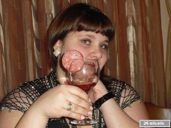 В женском студенческом общежитии скучать не приходится