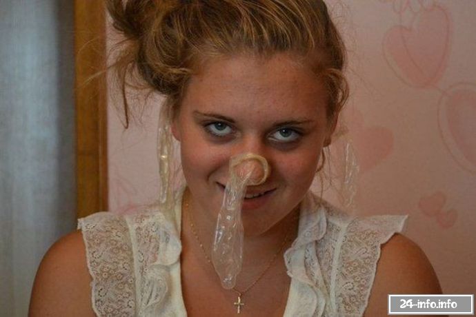 В женском студенческом общежитии скучать не приходится