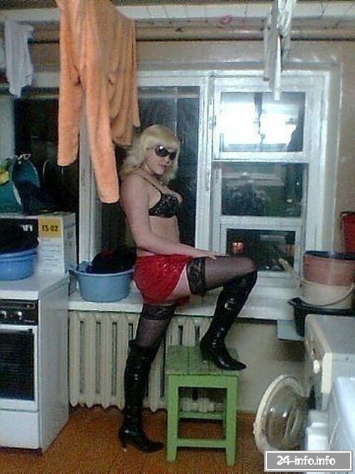 В женском студенческом общежитии скучать не приходится