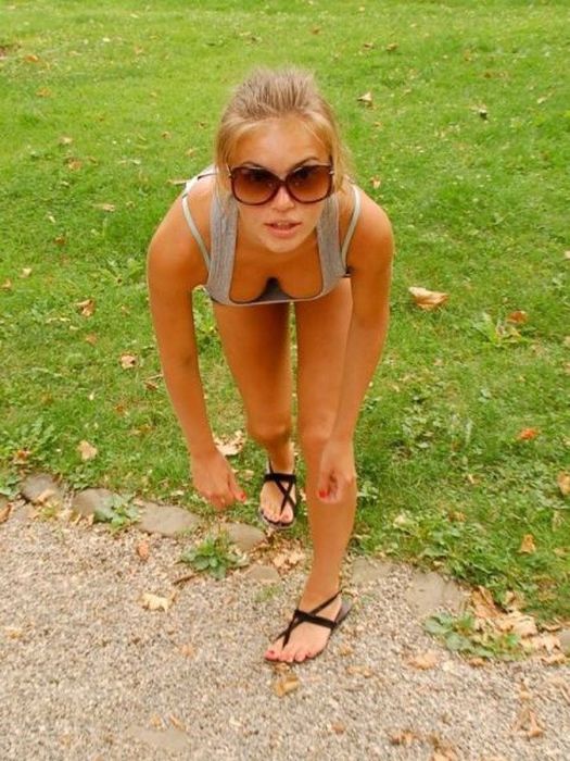 Девушки с большой грудью и красивым декольте Девушки с большой грудью и красивым декольте