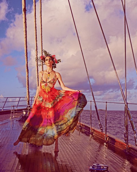 Hilary Rhoda for Vogue Japan May 2015by Mariano Viv