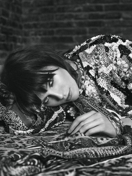 Juju Ivanyuk by Xavi Gordo for Marie Claire Russia