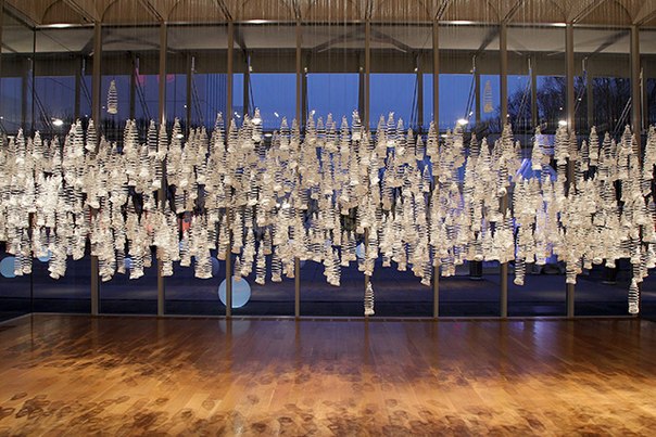 Кейт Босуорт и Джо Манганьелло на открытие выставки