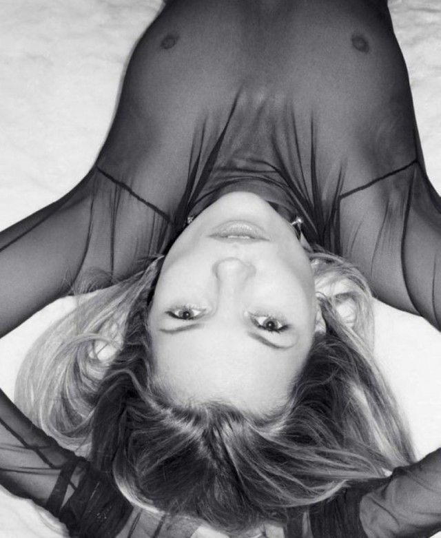 Кейт Мосс разделась для журнала LUI magazine (эротика) Кейт Мосс разделась для журнала LUI magazine (эротика)