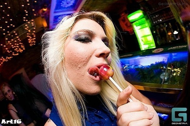 Клубные девочки из Европы (эротика)