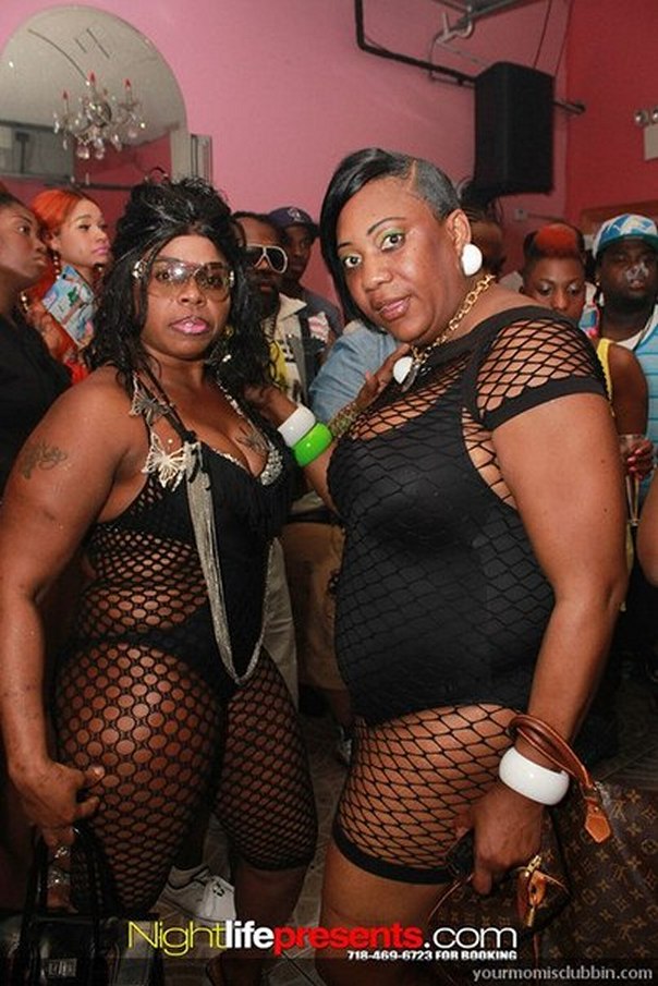 Клубные девочки из Европы (эротика)