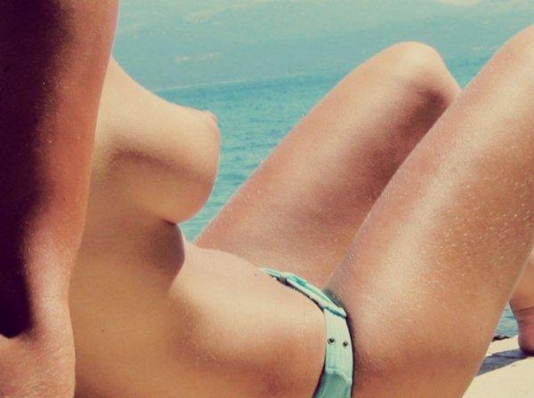 Красивая грудь (эротика)