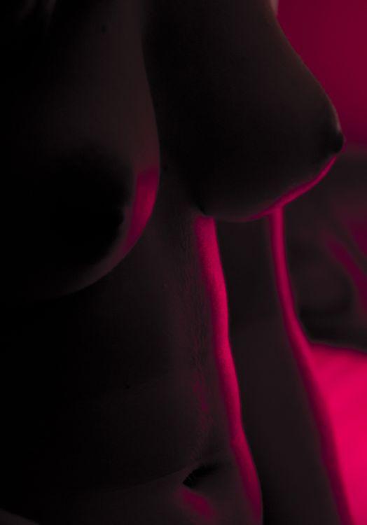 Красивая женская грудь (эротика)