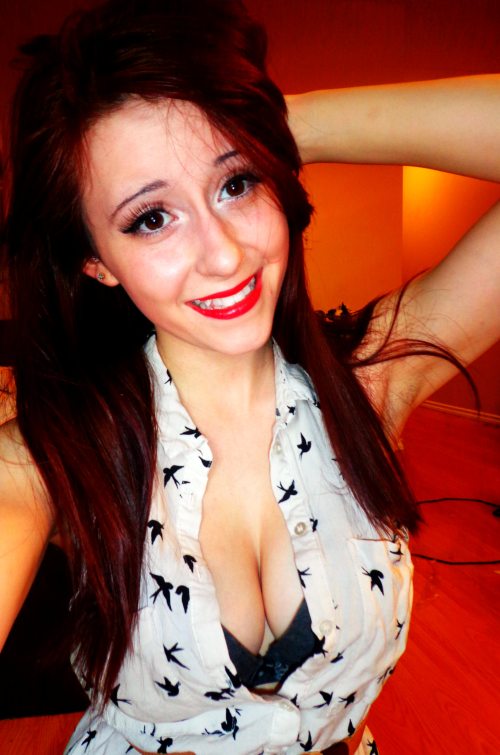 Красивые грудастые девушки (эротика)