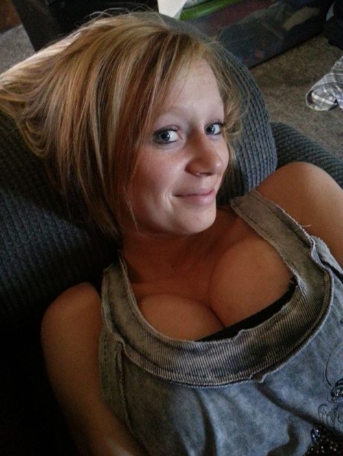 Красивые грудастые девушки (эротика)