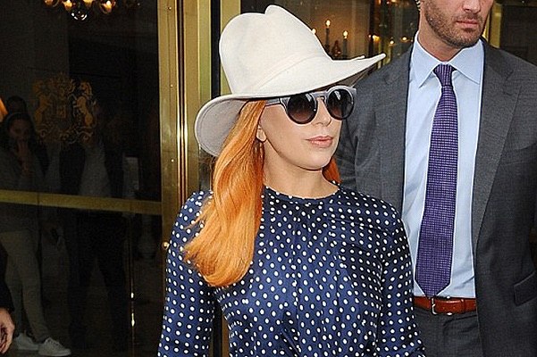 Леди Гага на Неделе моды в Париже