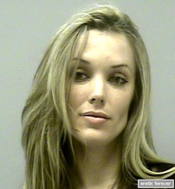 Магшоты симпатичных девушек