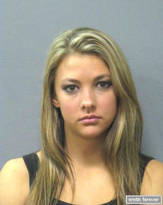 Магшоты симпатичных девушек