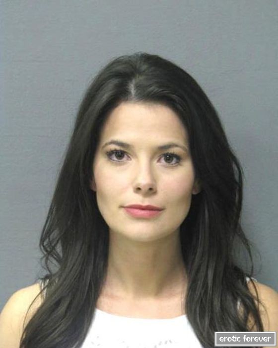 Магшоты симпатичных девушек