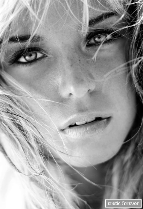 Милые девушки из соц сетей Милые девушки из соц сетей