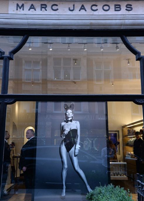 Обнажённая фотосессия Кейт Мосс в журнале Playboy 2014 (эротика) Обнажённая фотосессия Кейт Мосс в журнале Playboy 2014 (эротика)