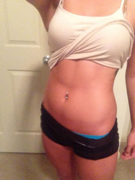 Полуголые девушки из социальных сетей (эротика)