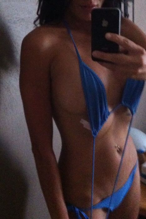 Полуголые девушки из социальных сетей (эротика)