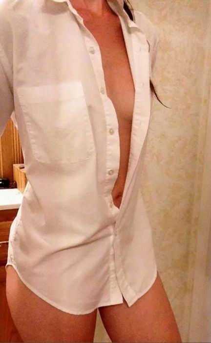 Полуголые девушки из социальных сетей (эротика)