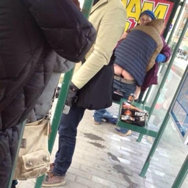 Секс на финской остановке (пипец я молчу)