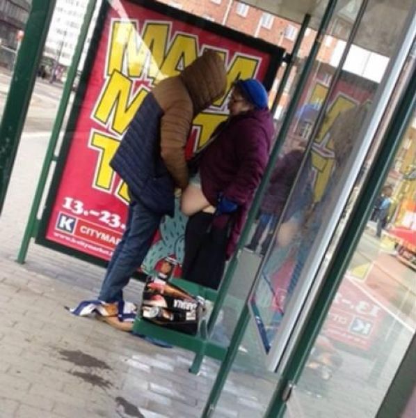 Секс на финской остановке (пипец я молчу)