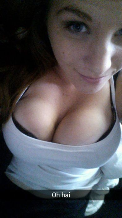 Сексуальные девчата фоткают себя