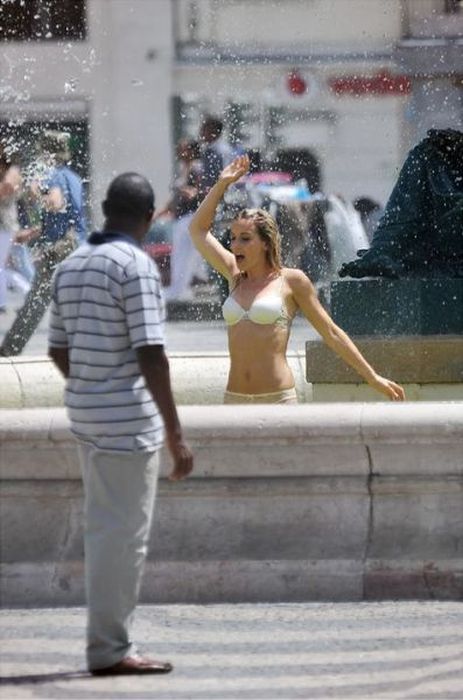 Сексуальные девушки на улицах города