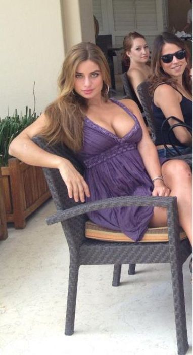 Сексуальные девушки с пышной грудью