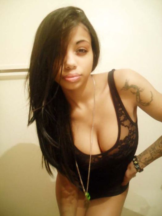 Сексуальные девушки с пышной грудью