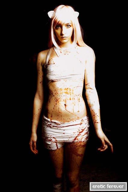 Симпатичные девушки-косплейщицы