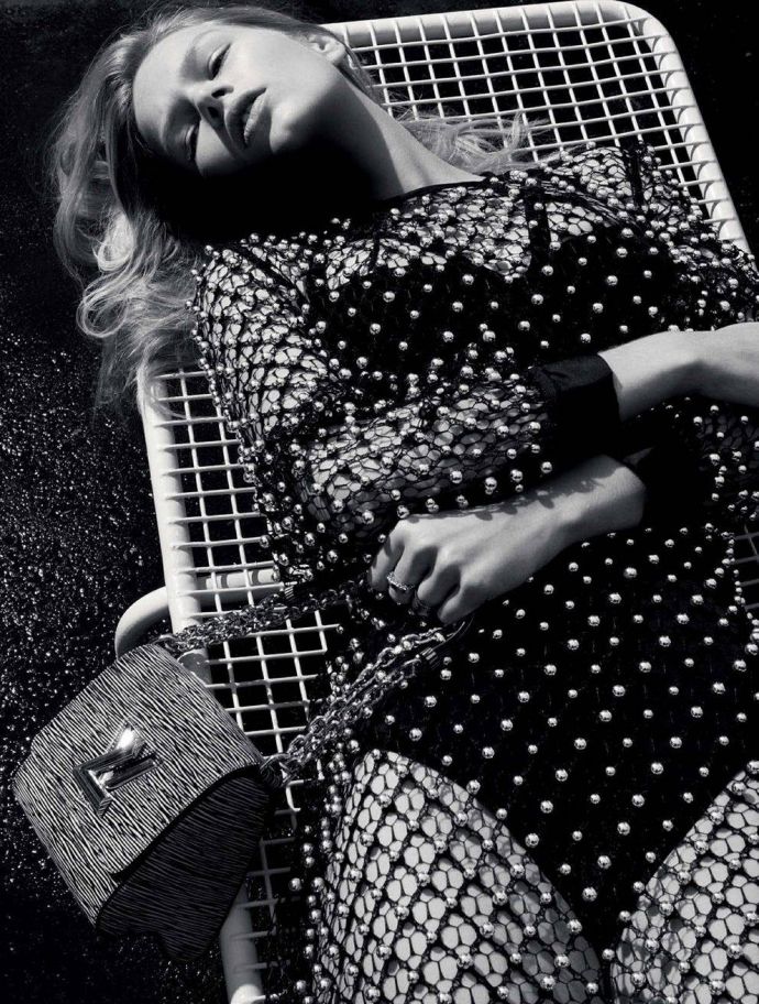 Анна Юэрс (Anna Ewers) в фотосессии Даниеля Джексона