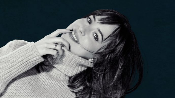 Дакота Джонсон (Dakota Johnson) в фотосессии для телешоу Saturday Night Live (2015)