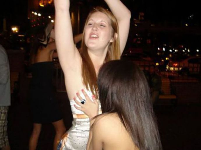 Девушки отрываются на вечеринках