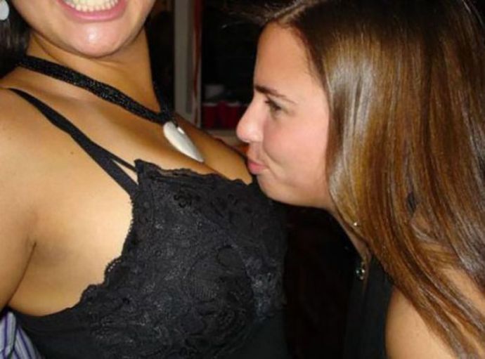 Девушки отрываются на вечеринках