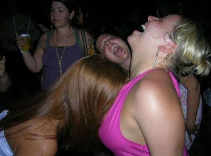 Девушки отрываются на вечеринках