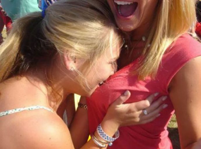 Девушки отрываются на вечеринках