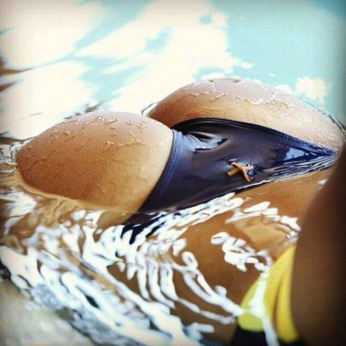 Девушки с красивыми попками