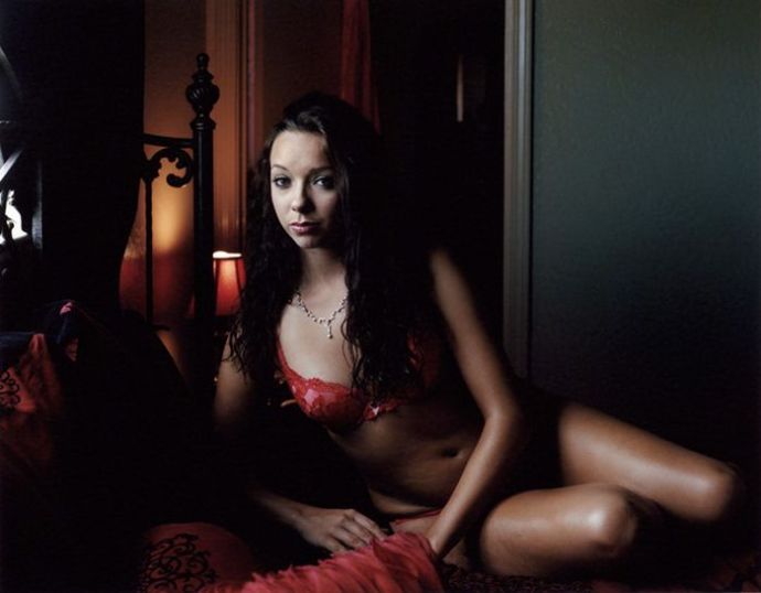 Как проходят будни путан (эротика)