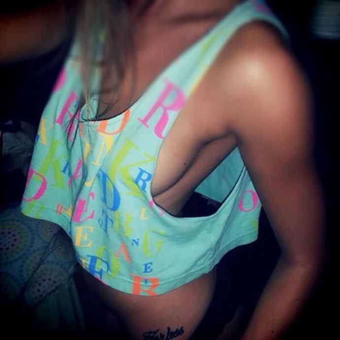 Полуголые девушки из социальных сетей (эротика)