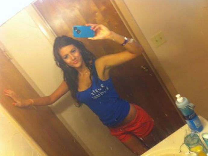 Привлекательные и милые девушки