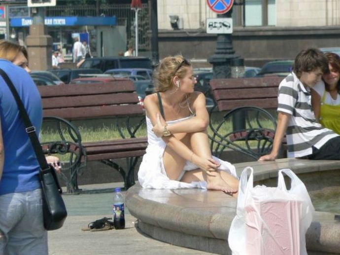 Сексуальные девушки на улицах города