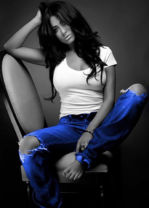 В джинсах только девушки....