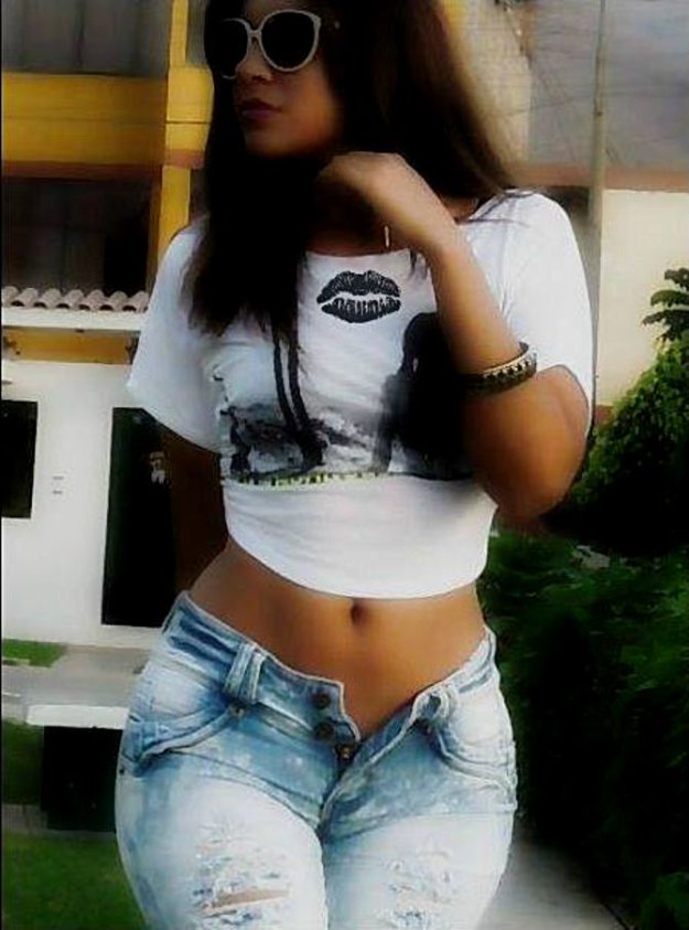 В джинсах только девушки....