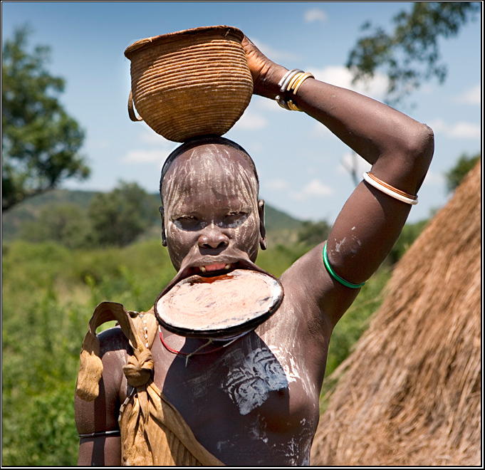 Женская красота диких племен планеты Женская красота диких племен планеты